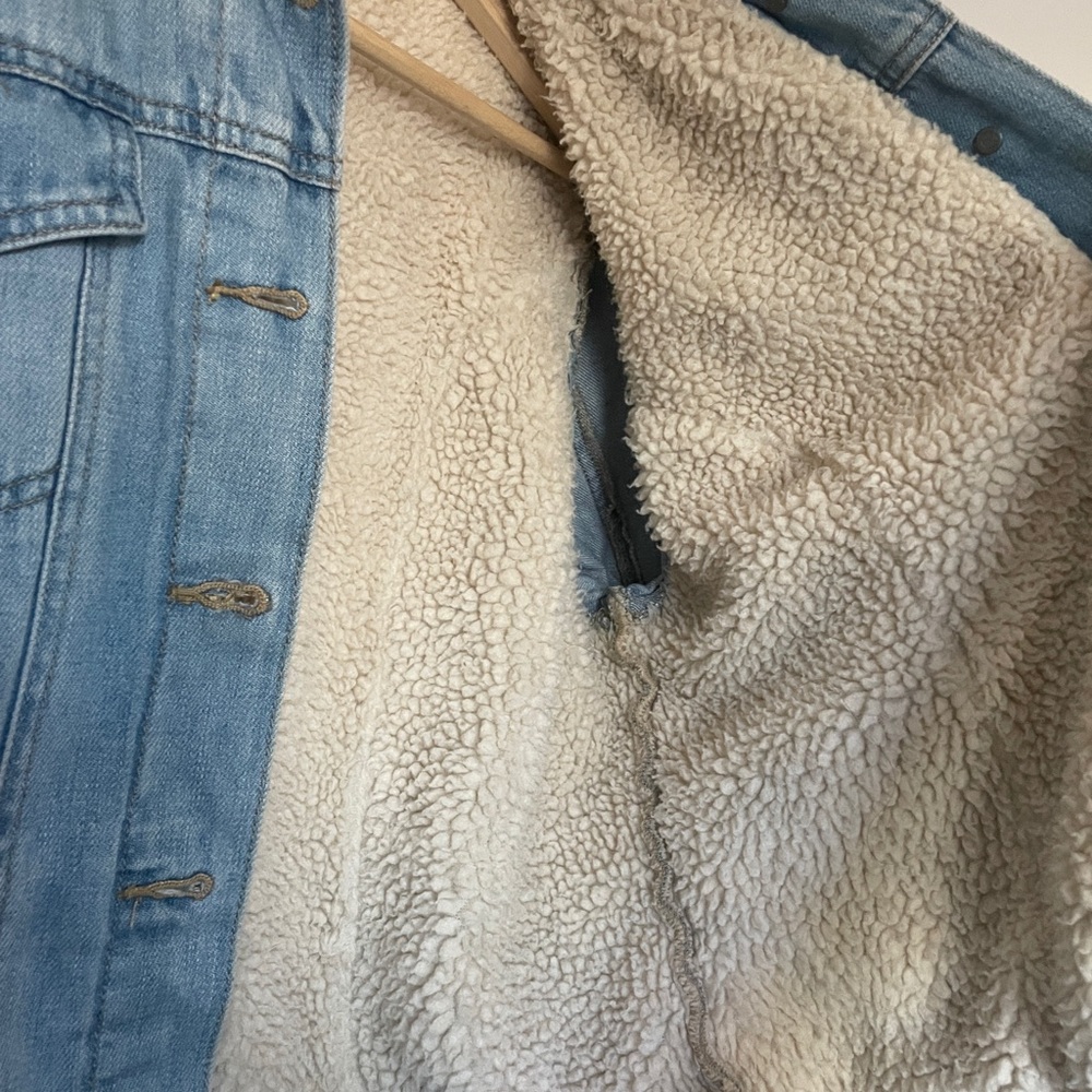 Universal Thread Sherpa Jean Jacket - image 6